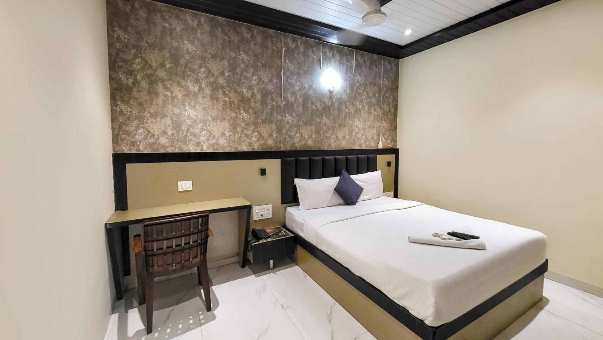 Fabhotel Prime Land - Nr Bkc Mumbai Exterior foto